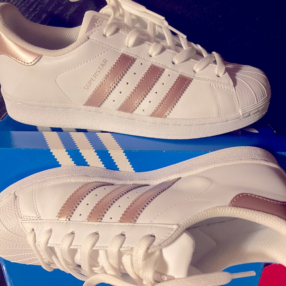 Adidas Superstar